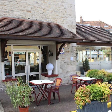 Hôtel de la Poste Pouilly-en-Auxois Exterior foto